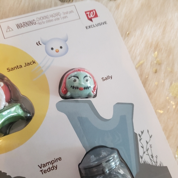 NEW Disney Nightmare Before Christmas Tsum Tsum - Picture 2 of 10